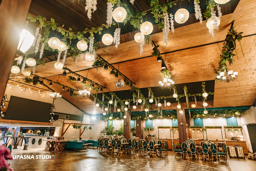 Wedding Photographers in Noida | Candid Wedding Photographer in Delhi