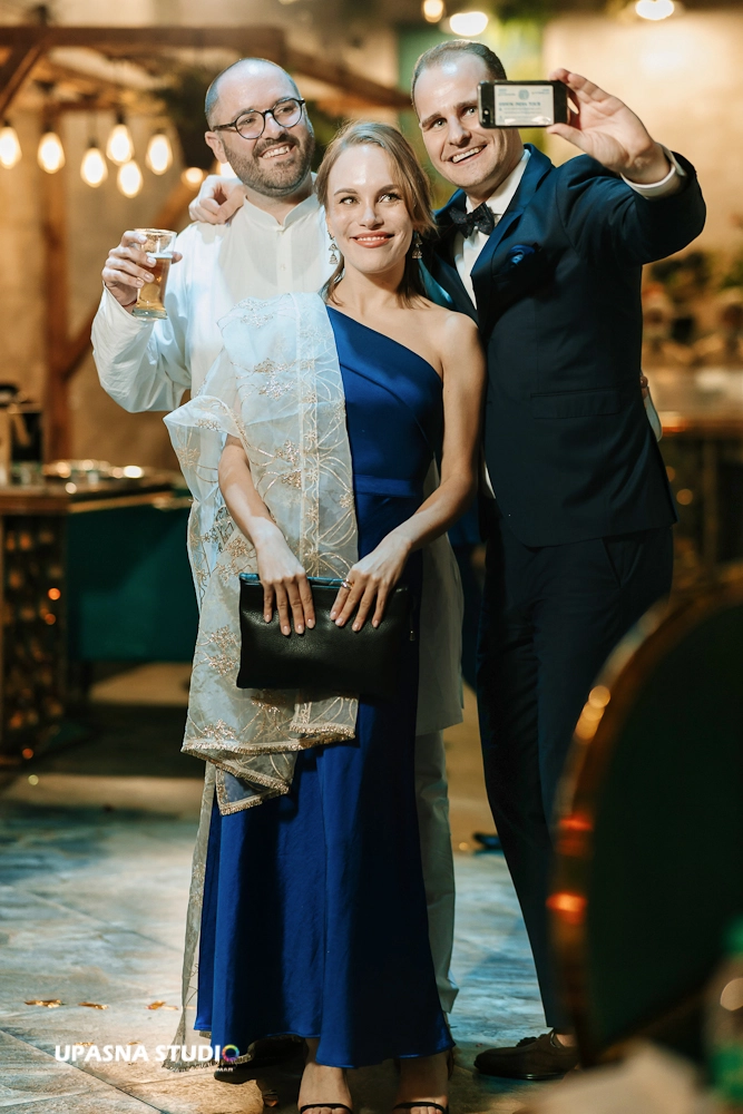 Wedding Photographers in Noida | Candid Wedding Photographer in Delhi