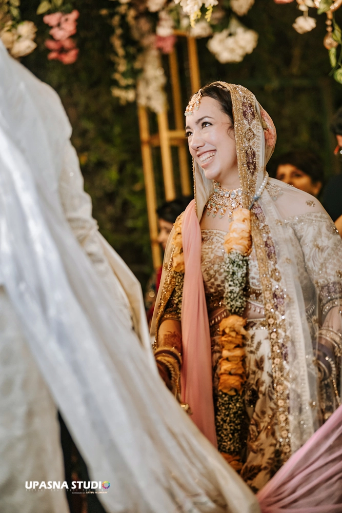 Wedding Photographers in Noida | Candid Wedding Photographer in Delhi
