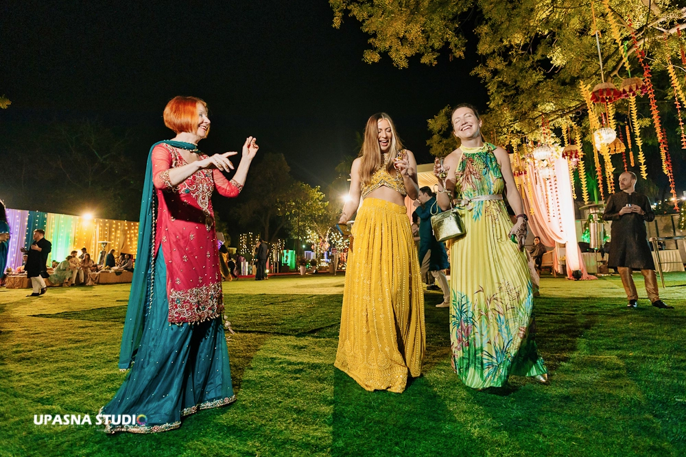 Best wedding Photographer in Ghaziabad Upasna Studio Photography