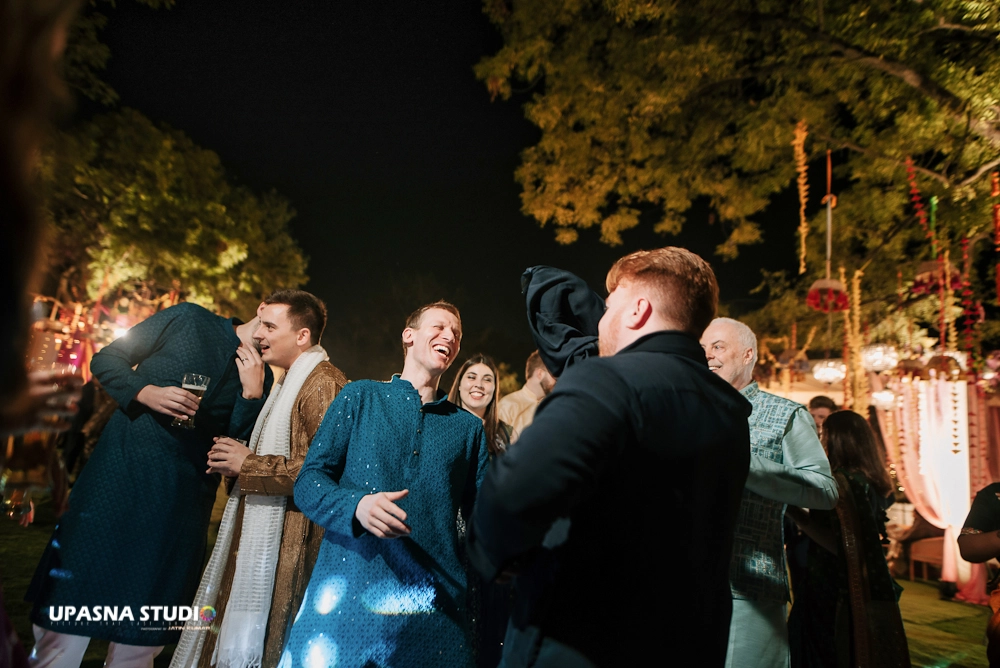 Best wedding Photographer in Ghaziabad Upasna Studio Photography